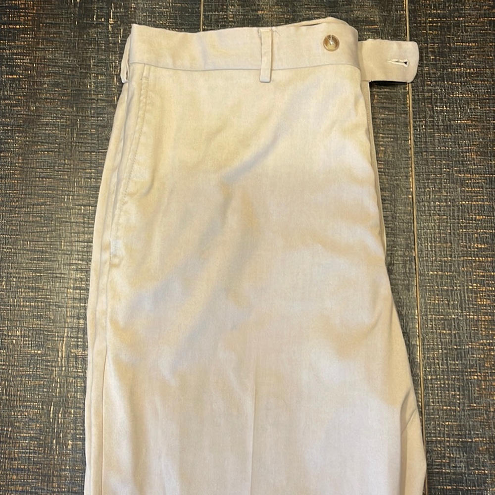 Axist Tan Dress Pants 36x29 - very well taken care of!